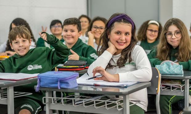 Cursos de Educação Infantil, Fundamental e Ensino Médio - Colégio Albuquerque - Nossa Senhora do Carmo Cursos de Educação Infantil, Fundamental e Ensino Médio - Colégio Albuquerque - Nossa Senhora do Carmo